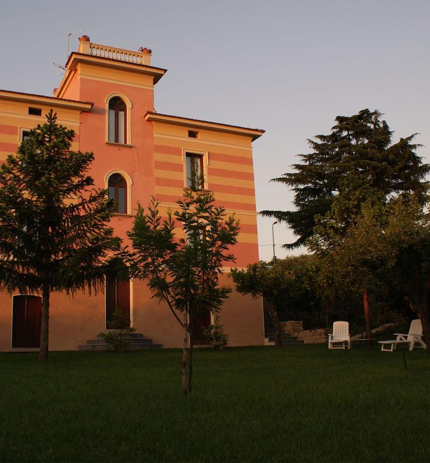 Villa Vincenza Vallo della Lucania Exterior foto