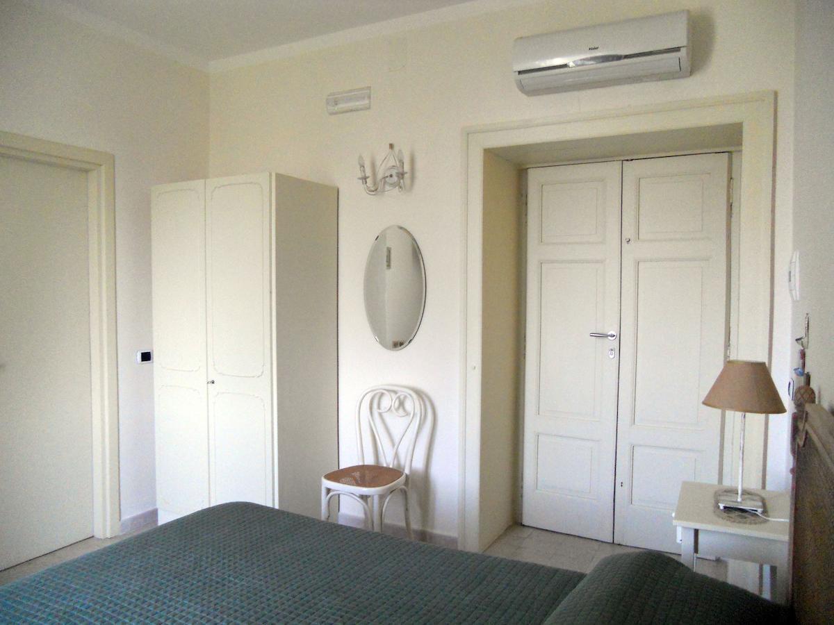 Villa Vincenza Vallo della Lucania Habitación foto